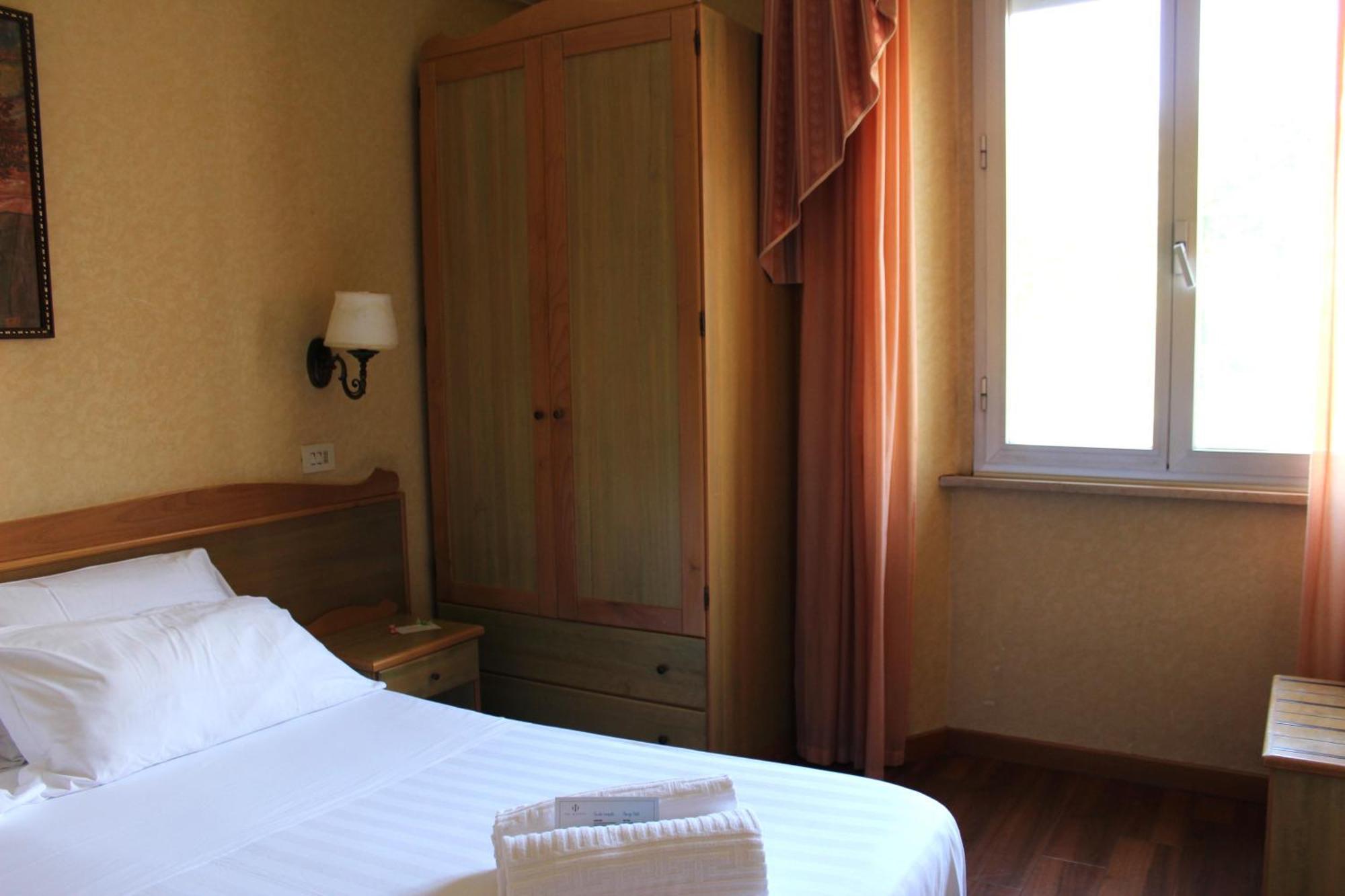 Phi Ambra 3* Pescara